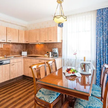 Отель Seetelhotel Ahlbecker Hof Elegante Traditionshotel & Ruhiger Rueckzugsort An Der Ostsee 5*