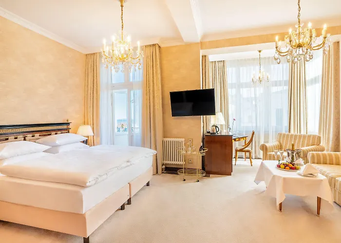 Seetelhotel Ahlbecker Hof Elegante Traditionshotel & Ruhiger Rueckzugsort An Der Ostsee فندق هيرينجسدورف