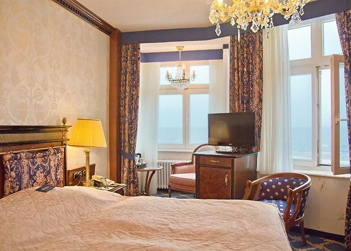 فندق Seetelhotel Ahlbecker Hof Elegante Traditionshotel & Ruhiger Rueckzugsort An Der Ostsee هيرينجسدورف