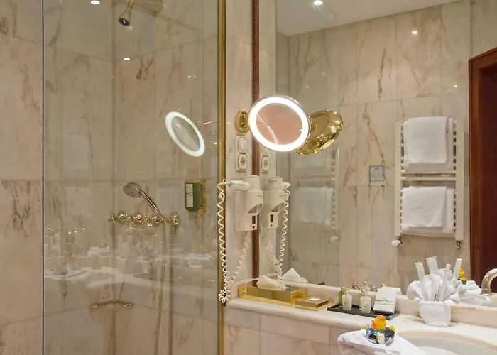 Seetelhotel Ahlbecker Hof Elegante Traditionshotel & Ruhiger Rueckzugsort An Der Ostsee فندق